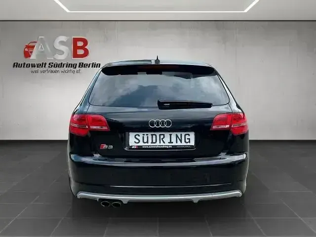 Gebraucht Audi S3 Sportback Sport 265 PS (194 kW) 2010 Schwarz Kleinwagen