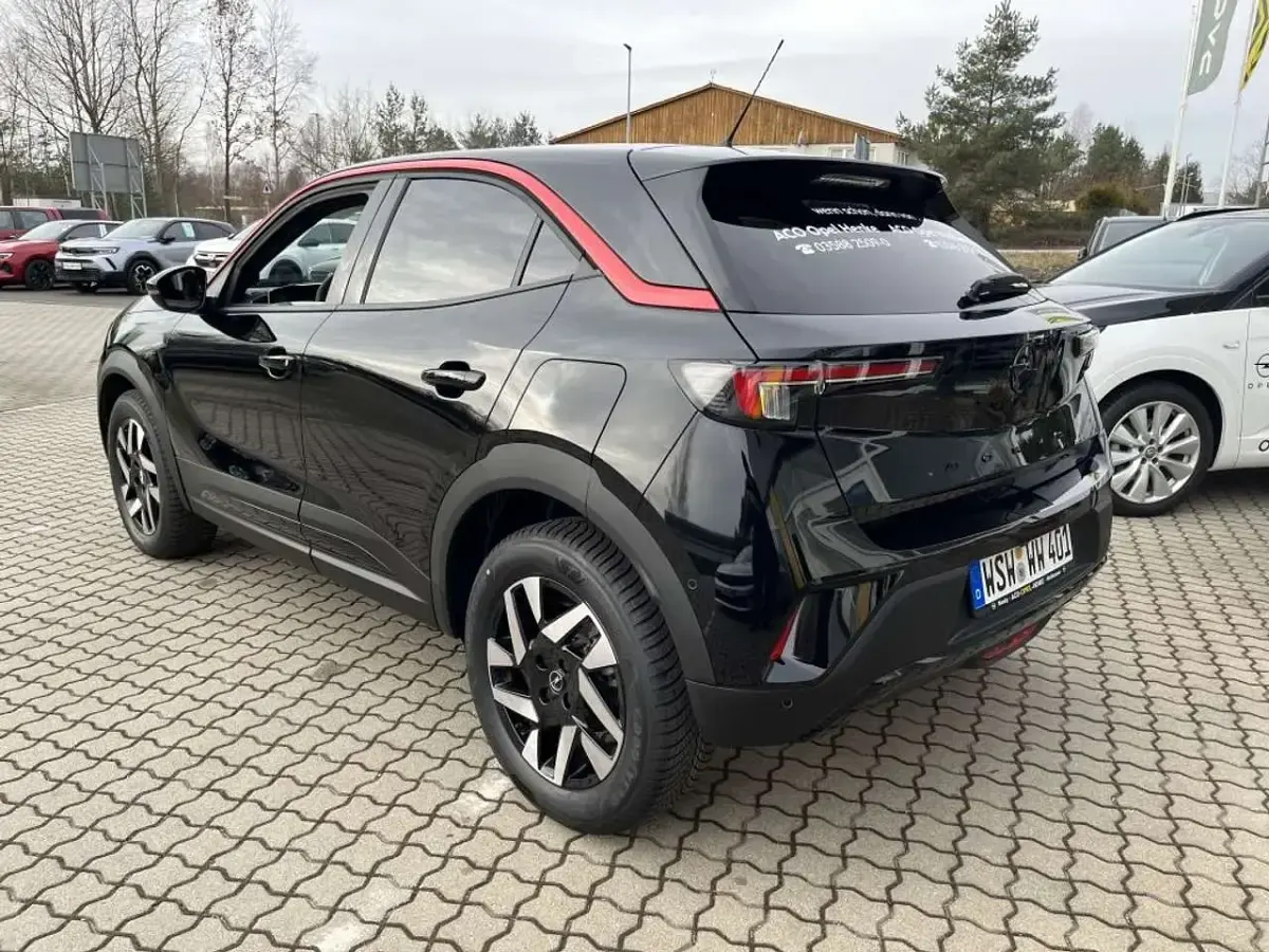 Gebraucht Opel Mokka 136 PS (100 kW) 2024 Karbon schwarz metallic SUV