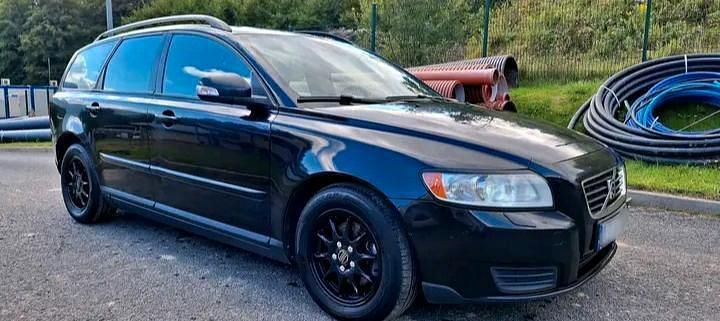 Gebraucht Volvo V50 2010 Schwarz Kombi