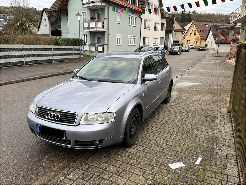 Gebraucht Audi A4 131 PS (96 kW) 2004 Silber Kombi