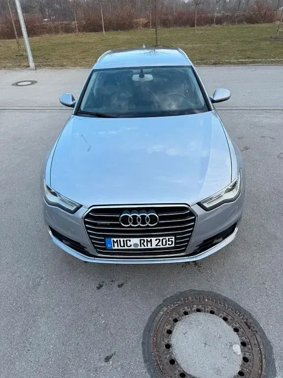 Gebraucht Audi A6 218 PS (160 kW) 2015 Grau Kombi