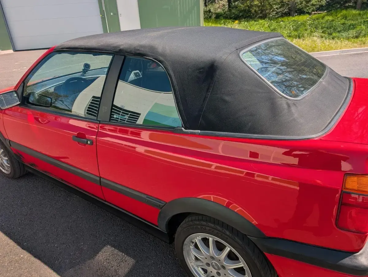 Gebraucht VW Golf Cabriolet 75 PS (55 kW) 1994 Rot Cabrio