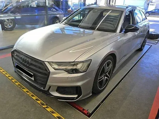 Gebraucht Audi S6 Ambiente 349 PS (256 kW) 2020 Silber Kombi