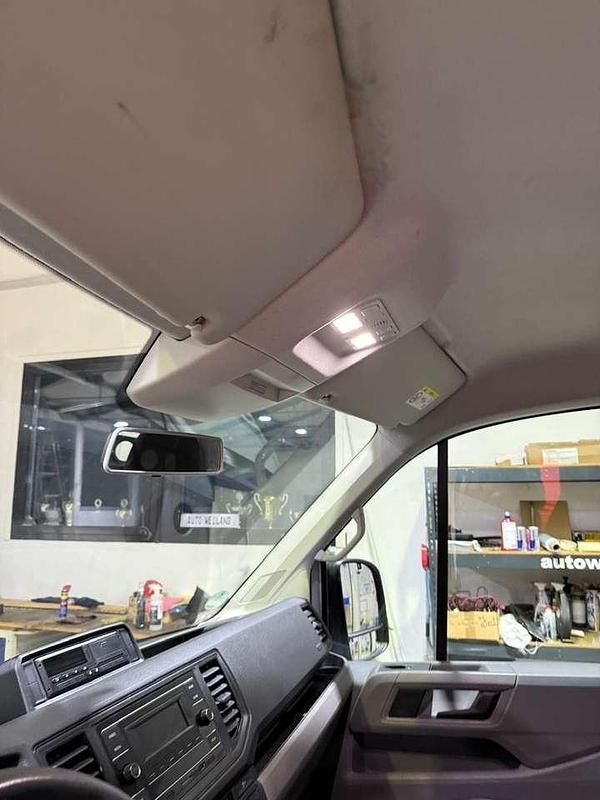 Gebraucht VW Crafter 177 PS (130 kW) 2020 Reflexsilber metallic Van