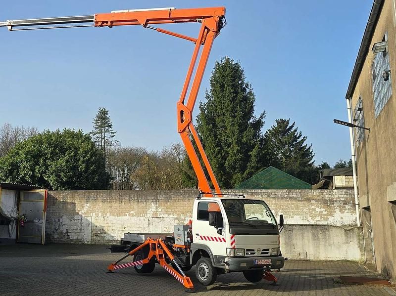 Gebraucht Nissan Cabstar 125 PS (91 kW) 2006 Pickup