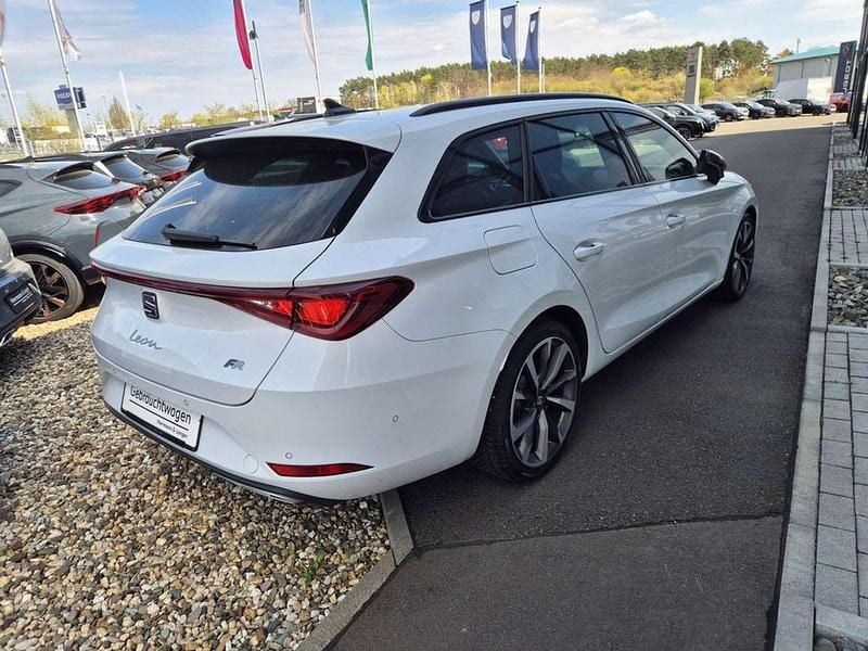 Gebraucht Seat Leon FR 150 PS (110 kW) 2023 Nevada weiss Kombi