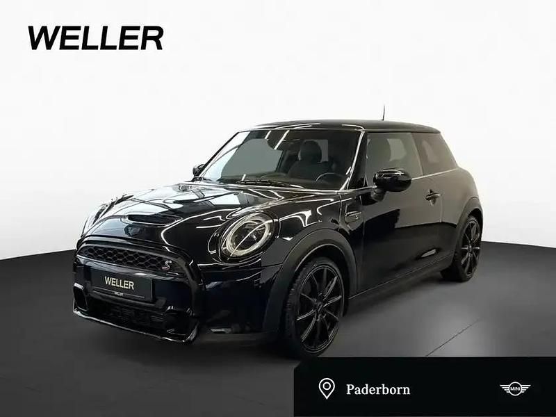 Gebraucht Mini Cooper S 178 PS (130 kW) 2021 Midnight black (schwarz) Kleinwagen