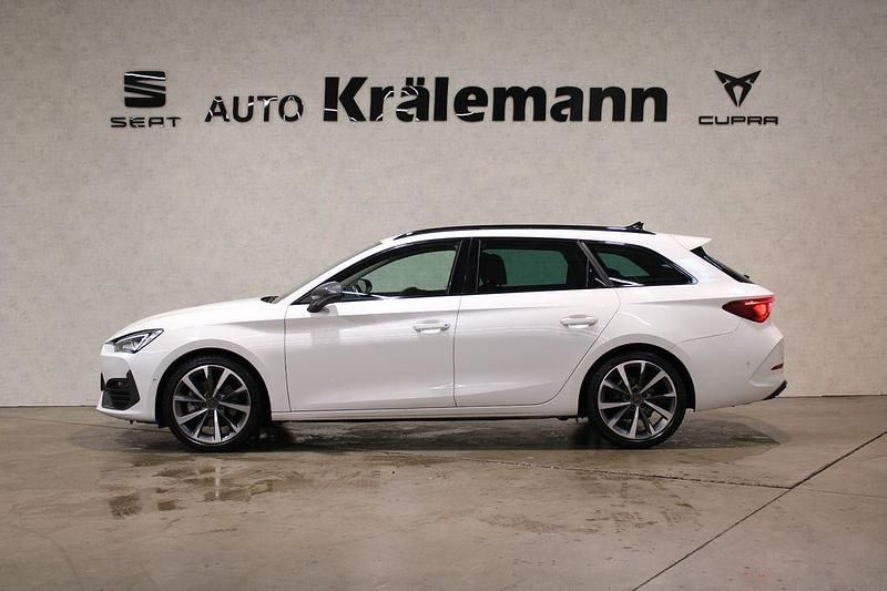 Usata Cupra Leon 150 CV (110 kW) 2024 Bianco Berlina