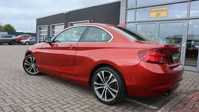 Gebraucht BMW 230 Coupé Sport Line 252 PS (185 kW) 2021 Orange Coupé