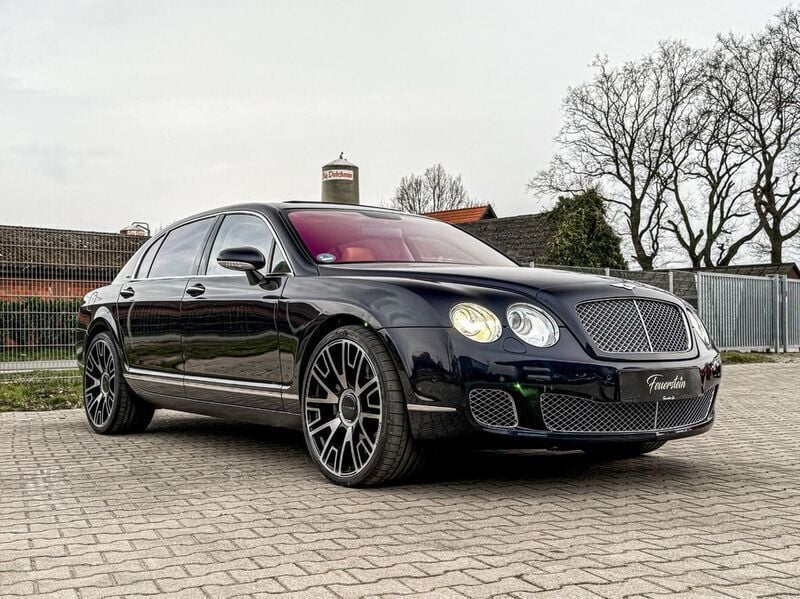 Gebraucht Bentley Continental Flying Spur 560 PS (411 kW) 2005 Blau Limousine