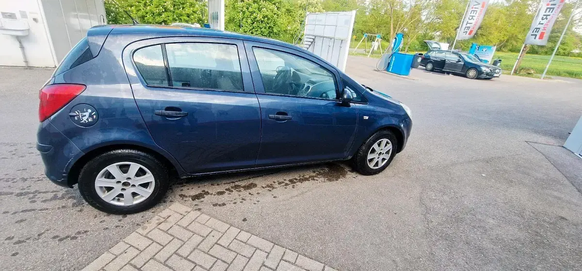 Gebraucht Opel Corsa 80 PS (58 kW) 2009 Kleinwagen