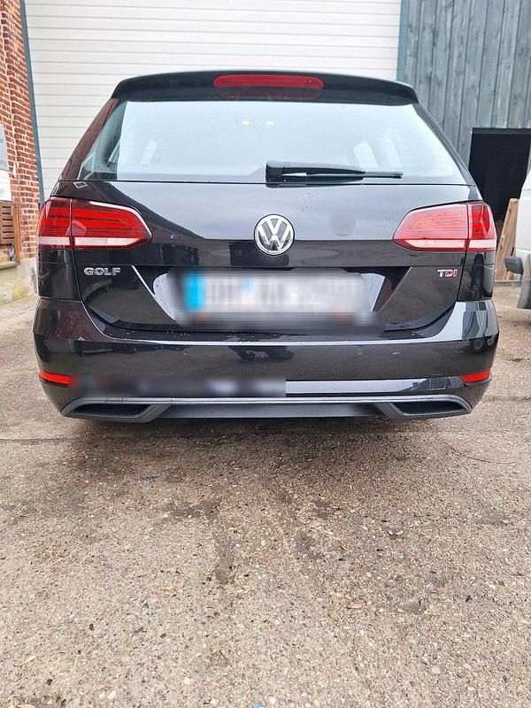 Gebraucht VW Golf VII 115 PS (84 kW) 2017 Schwarz Kombi