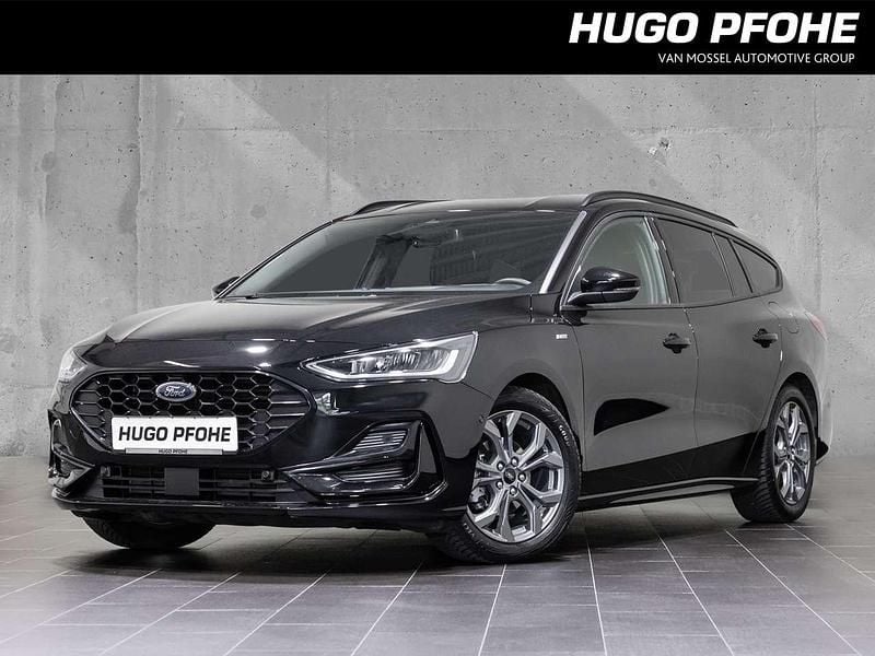Schwarz Gebraucht 2024 Ford Focus ST-Line X Limousine | 26.790 € (Fairer Preis) - Bild 1/4