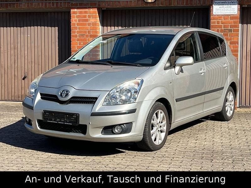Gebraucht Toyota Corolla Verso Sol 129 PS (94 kW) 2009 Silber Van / Kleinbus