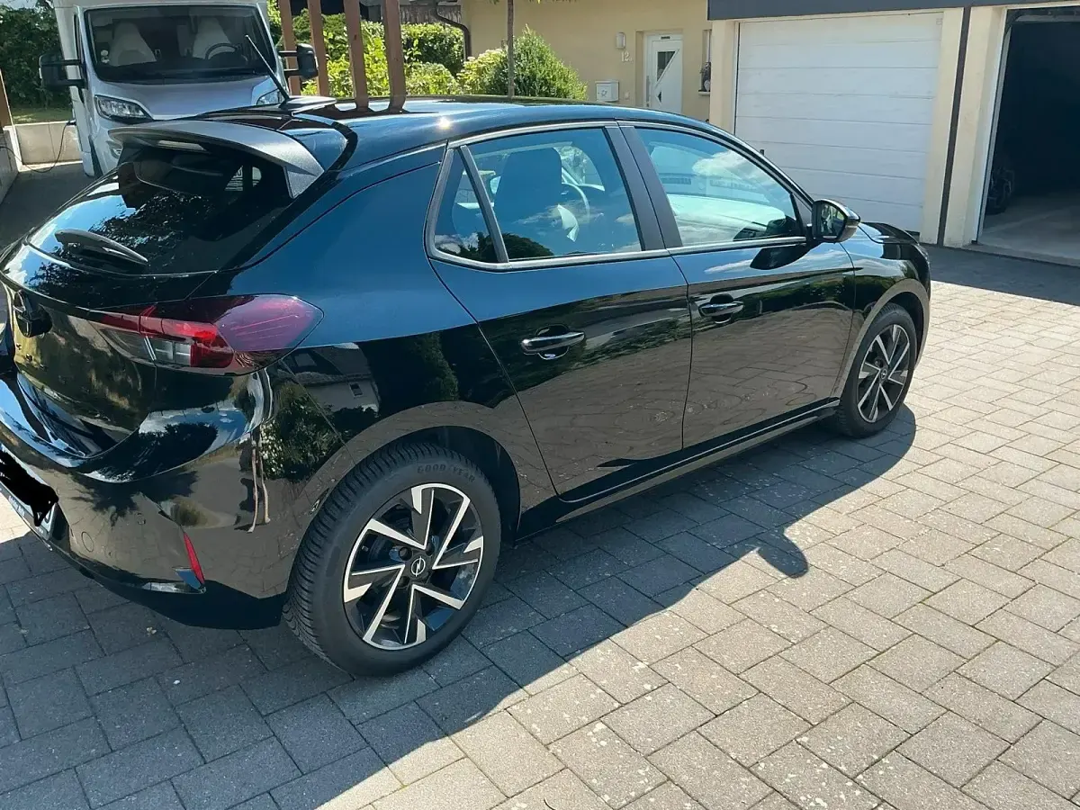 Gebraucht Opel Corsa Edition 101 PS (74 kW) 2026 Schwarz Kleinwagen