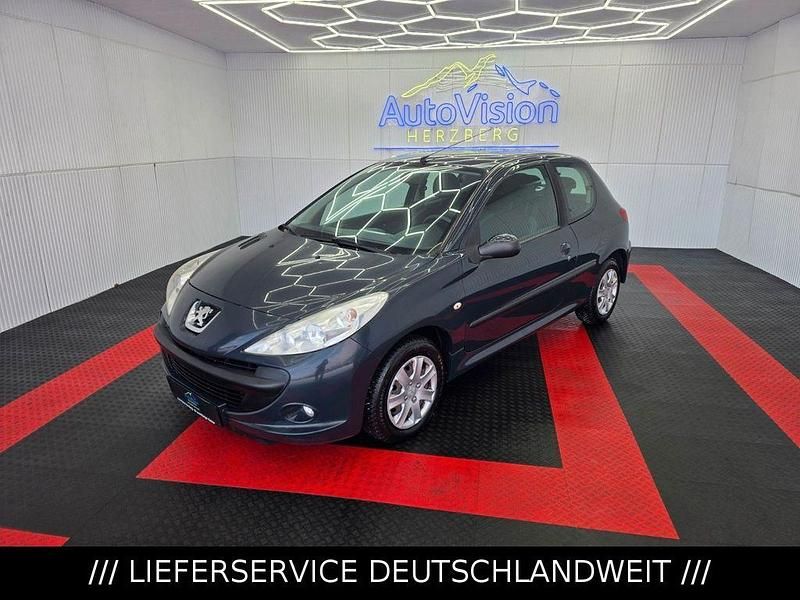 Gebraucht Peugeot 206+ Basis 75 PS (55 kW) 2010 Grau Kleinwagen