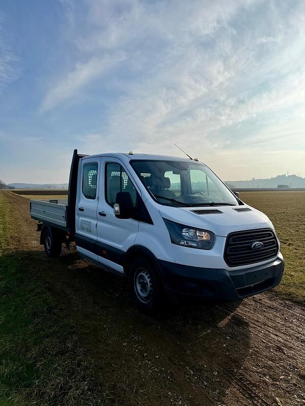 Gebraucht Ford Transit 131 PS (96 kW) 2018 Weiß Limousine