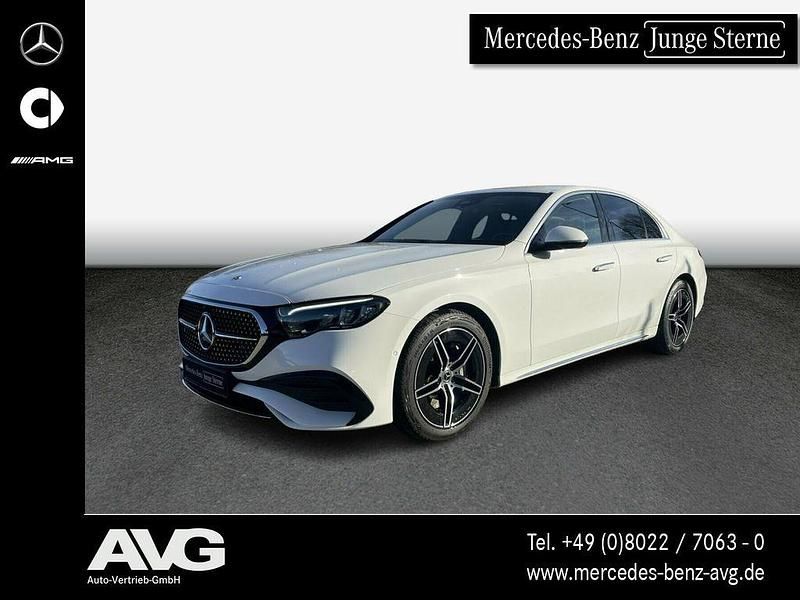 Weiß Gebraucht 2024 Mercedes E220 Advanced Limousine | 54.990 € (Teuer) - Bild 1/4