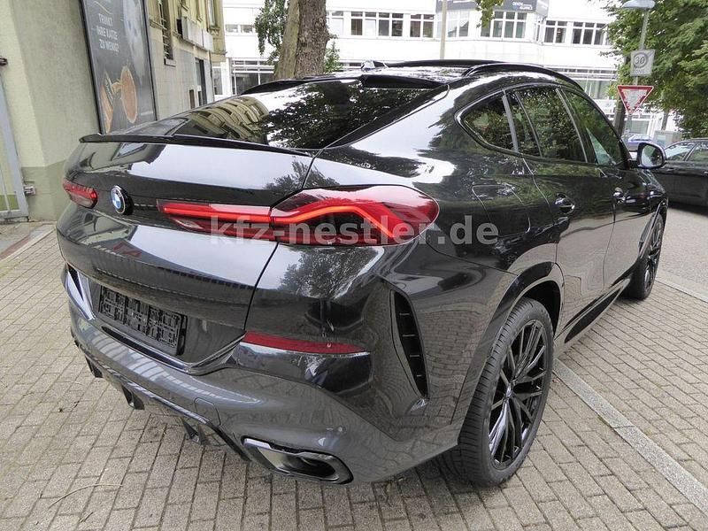 Gebraucht BMW X6 M Sport 352 PS (258 kW) 2025 Schwarz SUV
