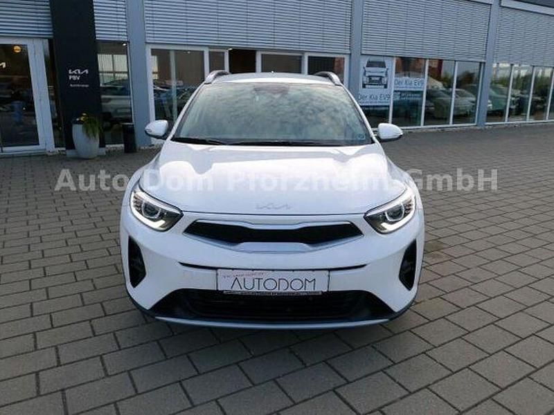 Gebraucht Kia Stonic Vision 101 PS (74 kW) 2024 Weiß SUV