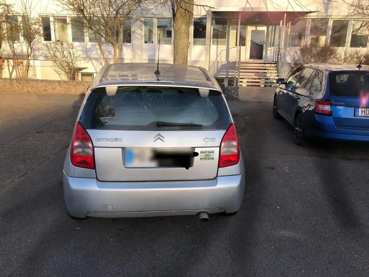 Gebraucht Citroën C2 73 PS (53 kW) 2004 Weiß Kleinwagen