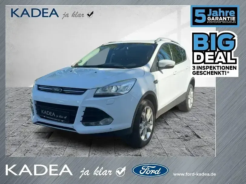 Gebraucht Ford Kuga Titanium 179 PS (131 kW) 2016 Frostweiß SUV