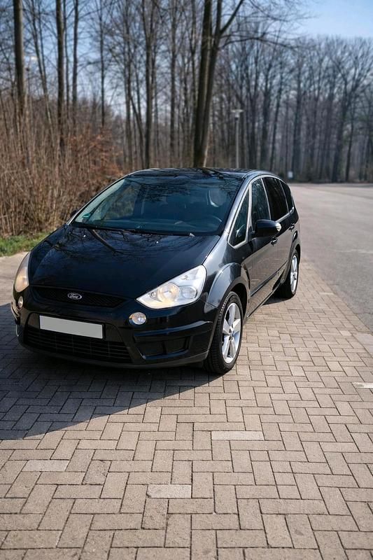 Usata Ford S-MAX S 2008 Monovolume