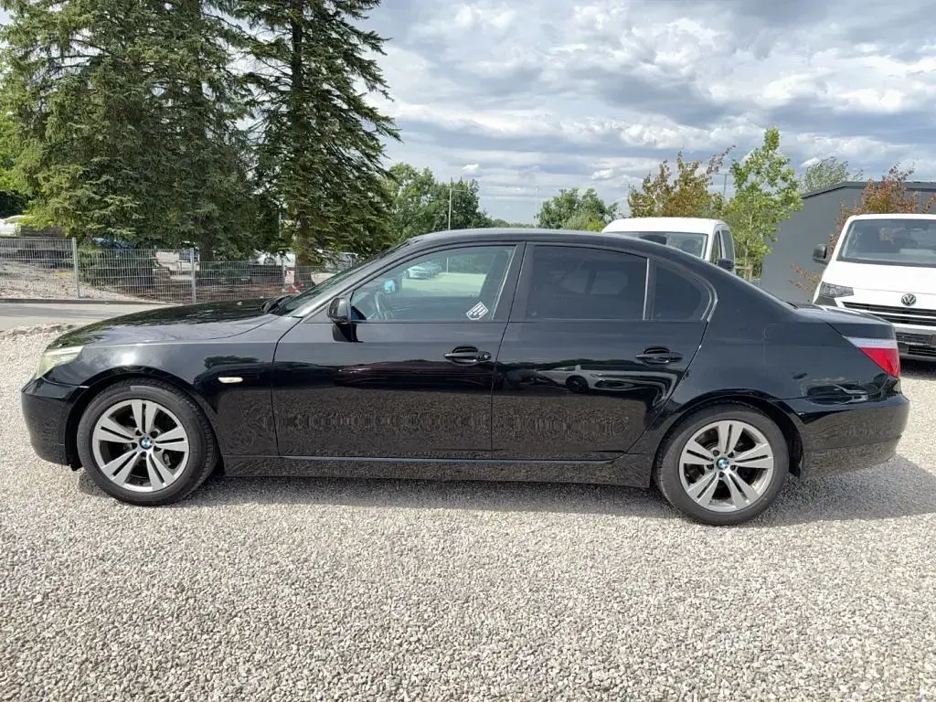 Gebraucht BMW 523 Shadowline 190 PS (139 kW) 2009 Schwarz Limousine