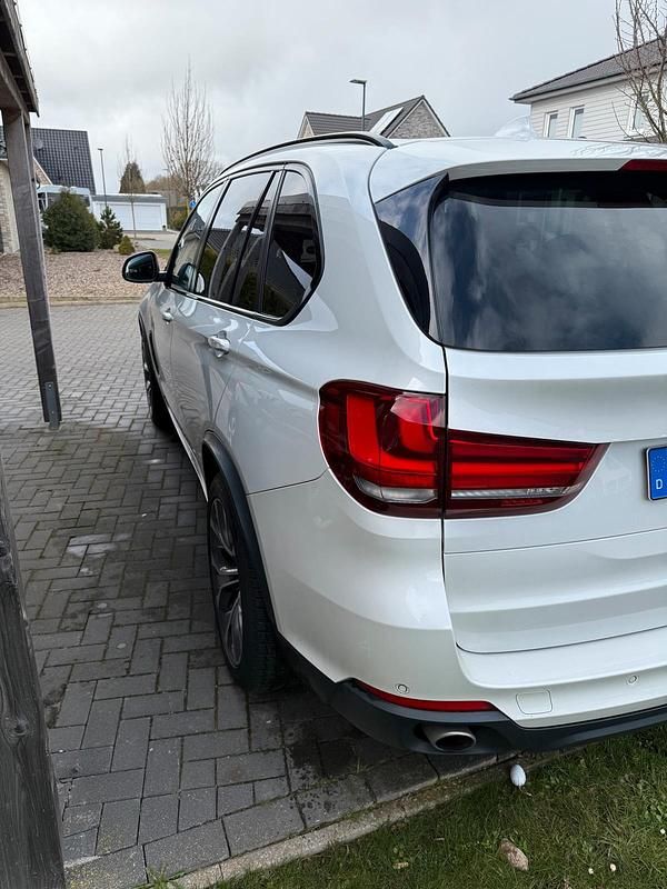 Używany BMW X5 258 KM (189 kW) 2016 Biały SUV