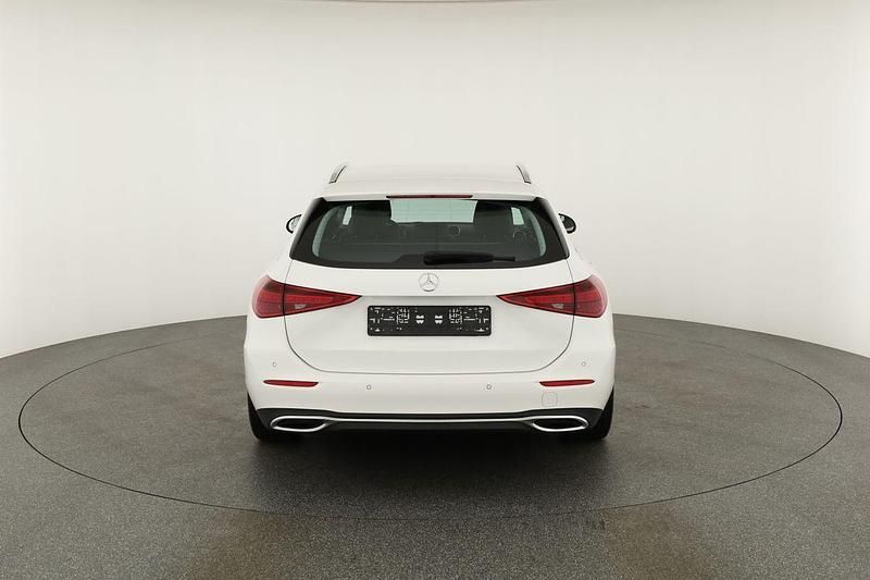 Polarweiss Gebraucht 2022 Mercedes C200 Avantgarde | 33.495 € (Guter Preis) - Bild 1/4
