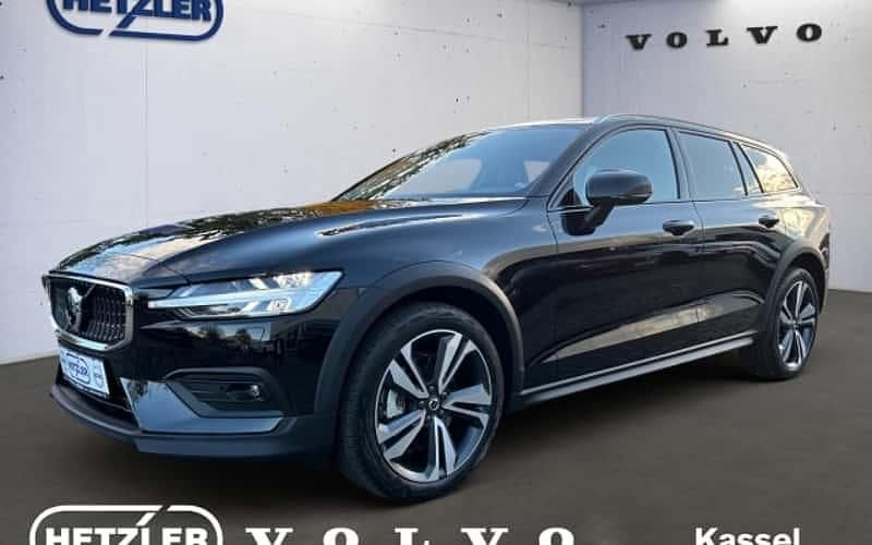 Schwarz Gebraucht 2024 Volvo V60 CC Ultimate Kombi | 64.950 € - Bild 1/4