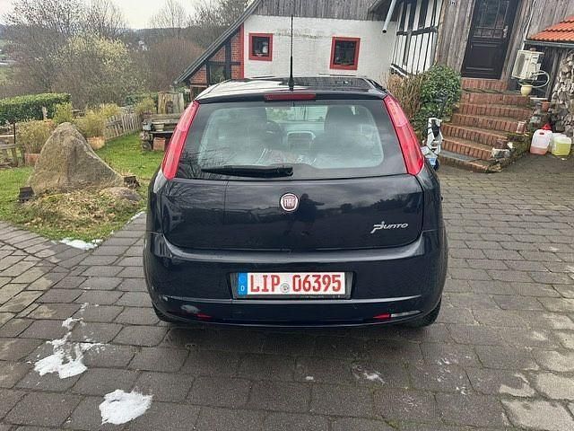 Gebraucht Fiat Grande Punto 65 PS (47 kW) 2009 Blu lancia suggestivo fontana Kleinwagen