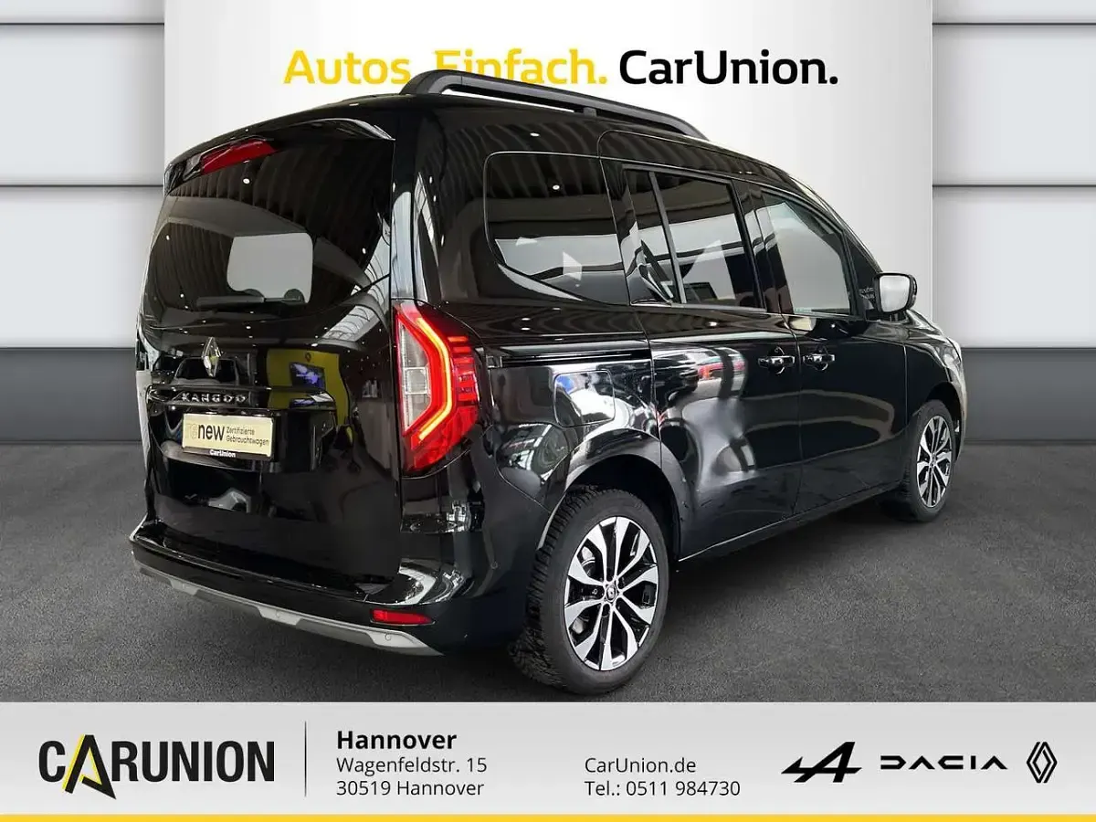 Gebraucht Renault Kangoo Techno 131 PS (96 kW) 2024 Blackpearlschwarz Van / Kleinbus