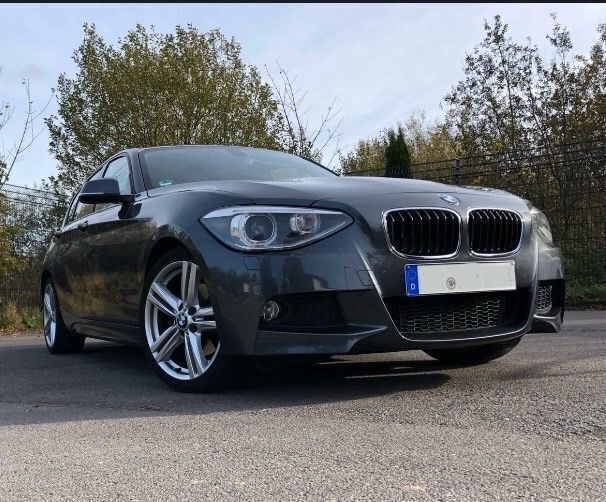 Grau Gebraucht 2012 BMW 125 M Sport Kleinwagen | 10.990 € (Fairer Preis) - Bild 1/4