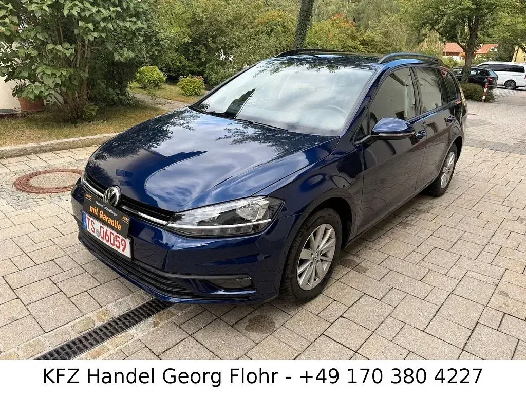 Gebraucht VW Golf VII Trendline 116 PS (85 kW) 2020 Blau Kombi