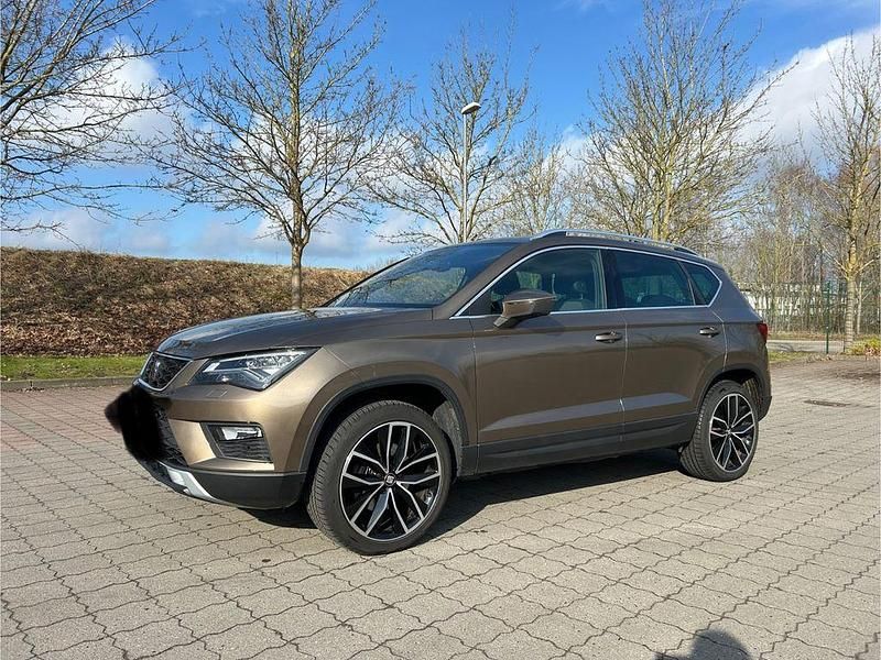 Gebraucht Seat Ateca 4Drive 150 PS (110 kW) 2016 Braun SUV