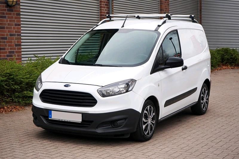 Gebraucht Ford Transit Trend 75 PS (55 kW) 2017 Weiß Van / Kleinbus