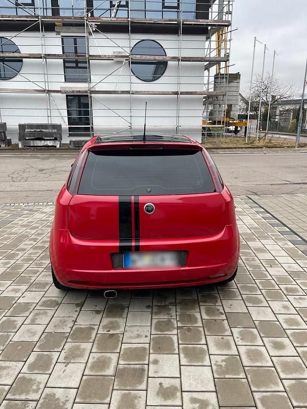 Gebraucht Fiat Punto 130 PS (95 kW) 2006 Rot Kleinwagen