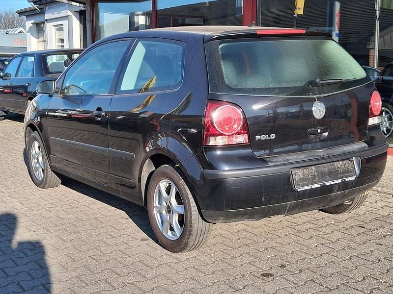 Usata VW Polo Trendline 60 CV (44 kW) 2008 Nero Utilitaria