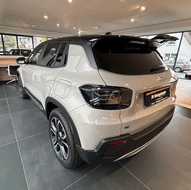 Neu Jeep Avenger EV Summit 114 kW (156 PS) 2025 Grau SUV