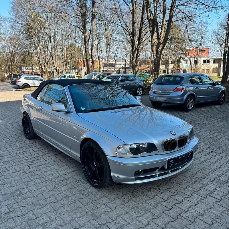 Gebraucht BMW 325 192 PS (141 kW) 2000 Silber Cabrio