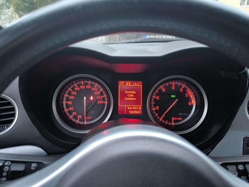 Gebraucht 2006 Alfa Romeo 159 Progression Kombi | 3.700 € (Etwas zu teuer) - Bild 1/4