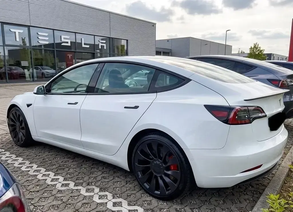 Käytetty Tesla Model 3 Performance 377 kW (513 HP) 2021 Valkoinen Sedan