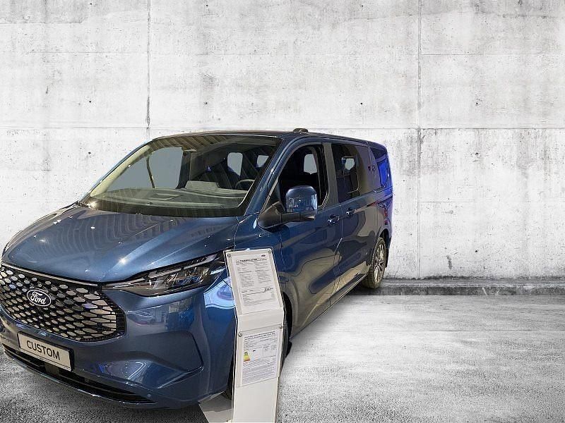 Neu Ford Tourneo Titanium X 171 kW (233 PS) 2025 Blau Van / Kleinbus