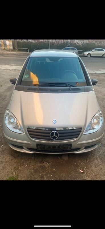 Grau Gebraucht 2007 Mercedes A180 Limousine | 650 € (Superpreis) - Bild 1/4