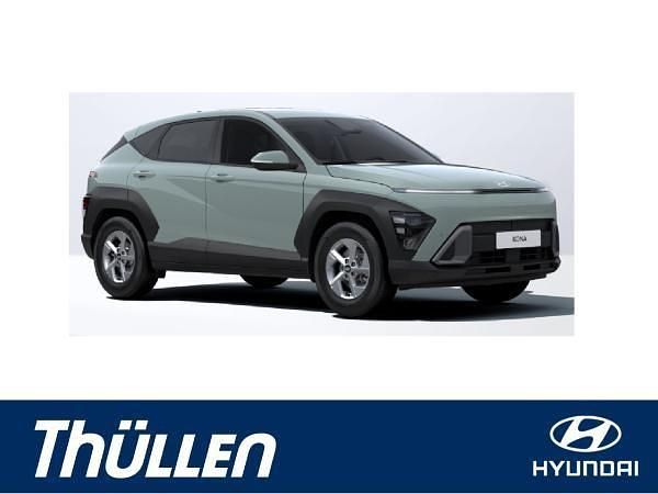 Grün (mirage green) Neu 2025 Hyundai Kona Select SUV | 20.062 € (Guter Preis) - Bild 1/2