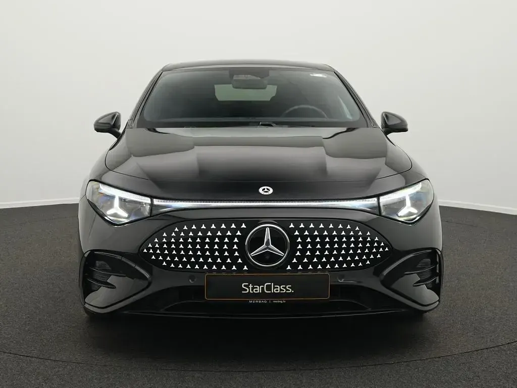 Gebraucht Mercedes CLA 250+ AMG line 200 kW (272 PS) 2026 Schwarz Limousine