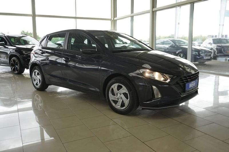 Aurora grey Neu 2025 Hyundai i20 Kleinwagen | 17.410 € (Fairer Preis) - Bild 1/4