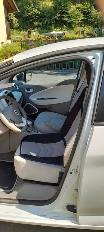 Weiß Gebraucht 2014 Renault Zoe Intens Kleinwagen | 9.000 € - Bild 1/4