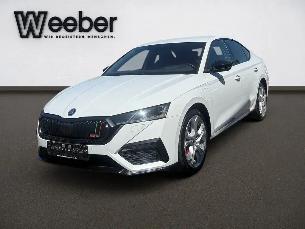 Gebraucht Skoda Octavia RS 245 PS (180 kW) 2021 Moonweiss (metallic) Limousine